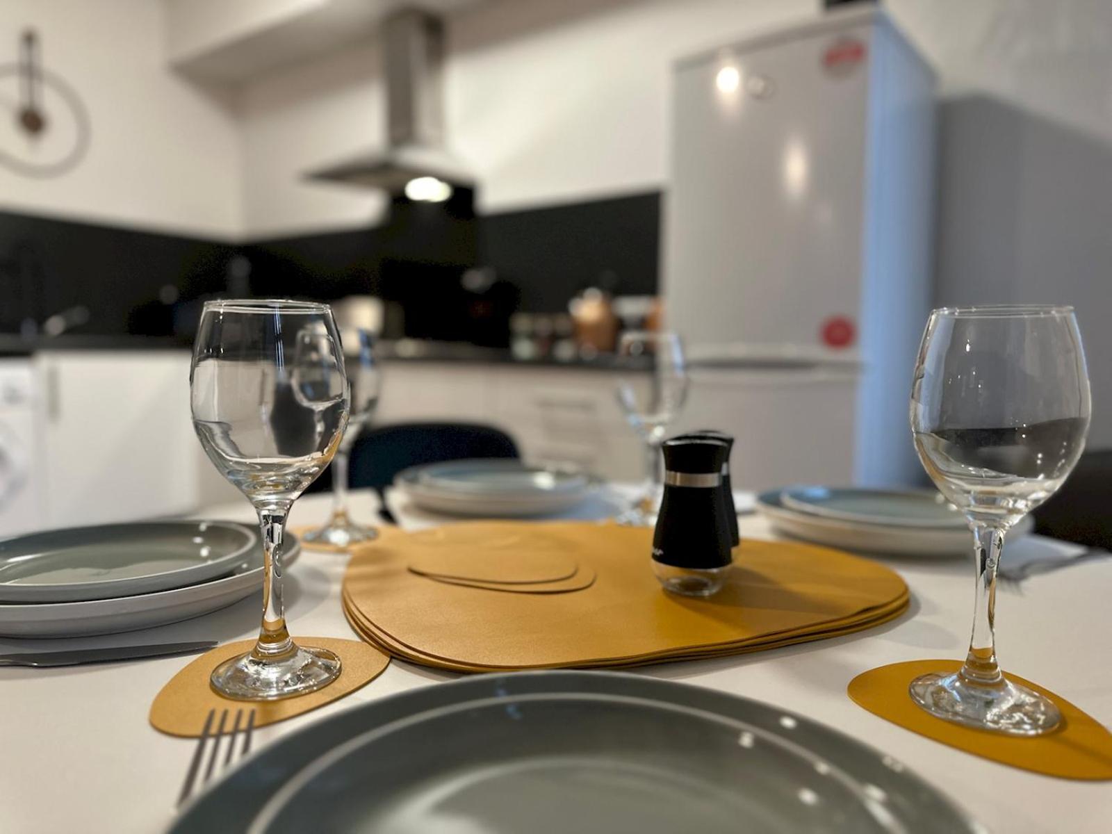 Stylish Maisonette Newcastle Pass The Keys Εξωτερικό φωτογραφία